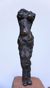 Bronze, 13cm auf Stein